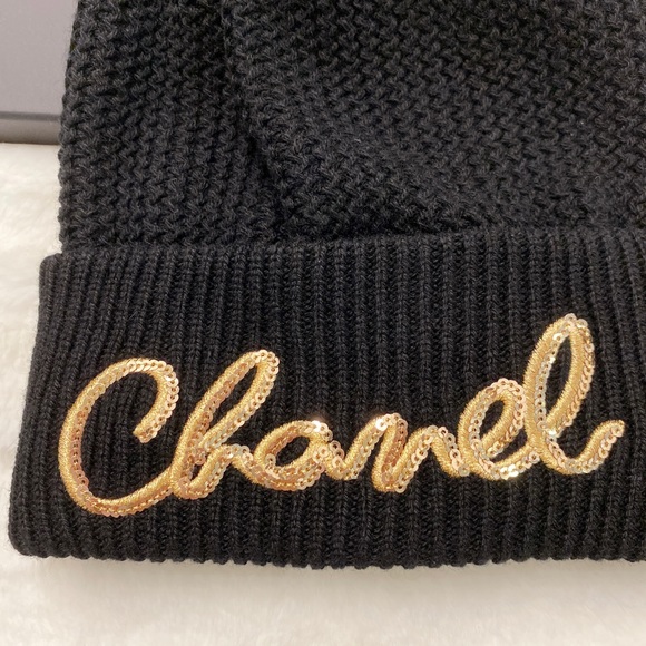 Chanel hat beanie - Picture 3 of 5